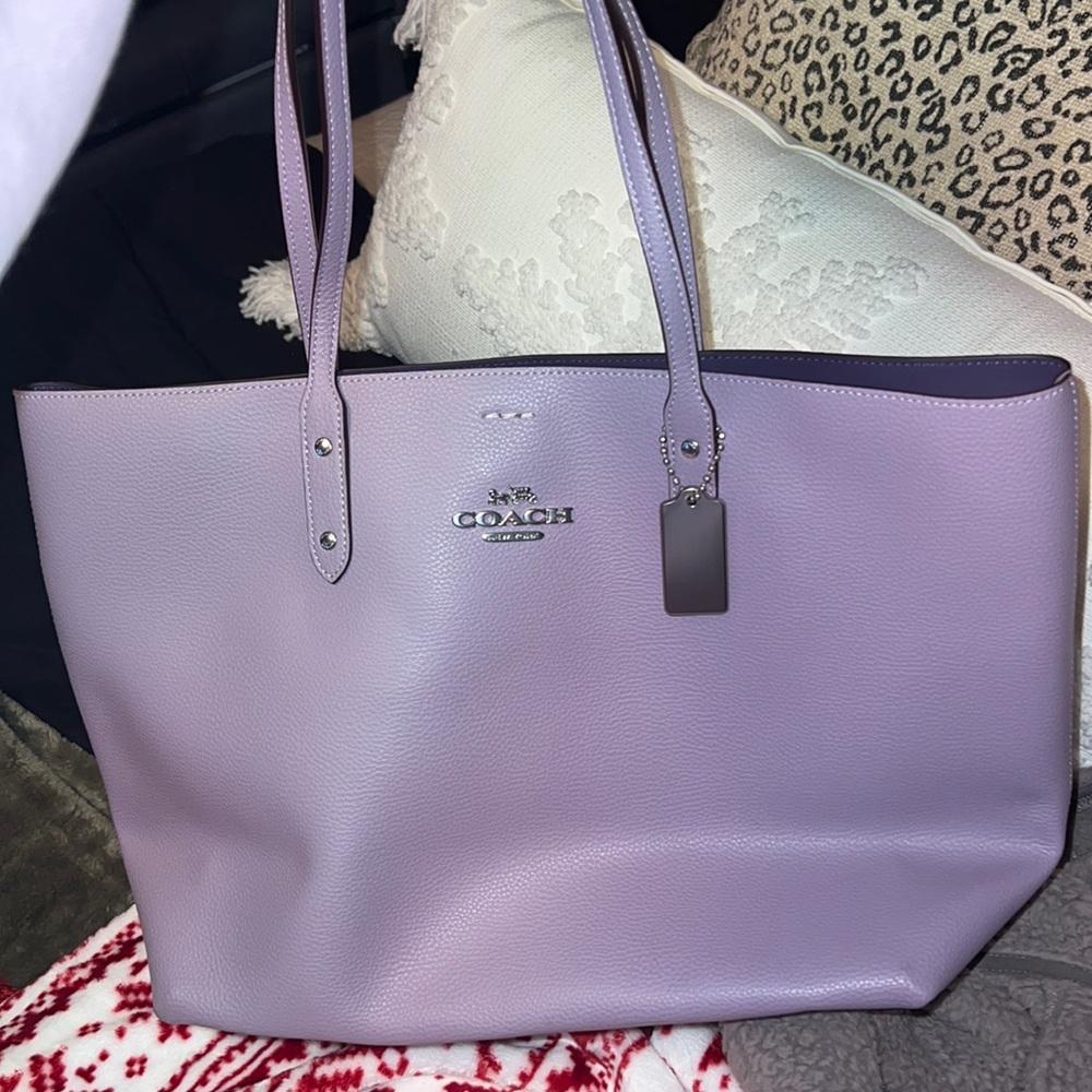 Coach tote